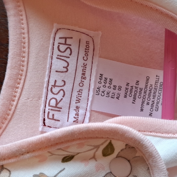 First Wish size 0-6 months organic cotton pink trim bunny design sleep sak padde - Picture 4 of 5
